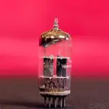 Vintage Telefunken 12AT7 Smooth Plates - Tests NOS!
