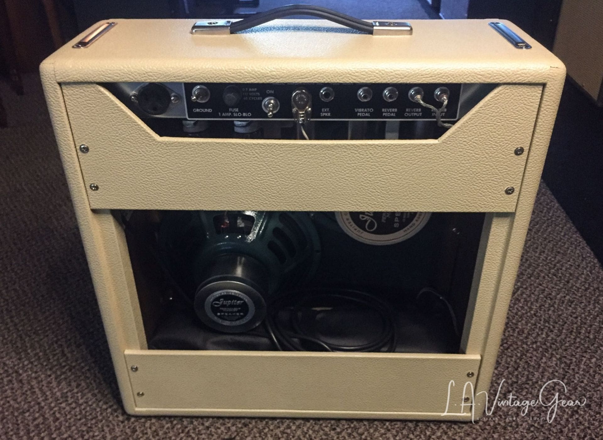 SOLD) Magic Vibro Prince Combo Amplifier - 2x10 in Cream Tolex with Jupiter  Speakers! • LA Vintage Gear