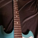 (SOLD) Ronin Mod Shop Electric Guitar – Double Cut “Silvertone” with 2x Gold Foil Pickups!