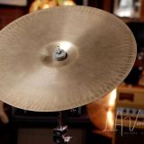 Paiste 18” 602 Crash Cymbal – 1830 Grams – Audio / Video Clip !