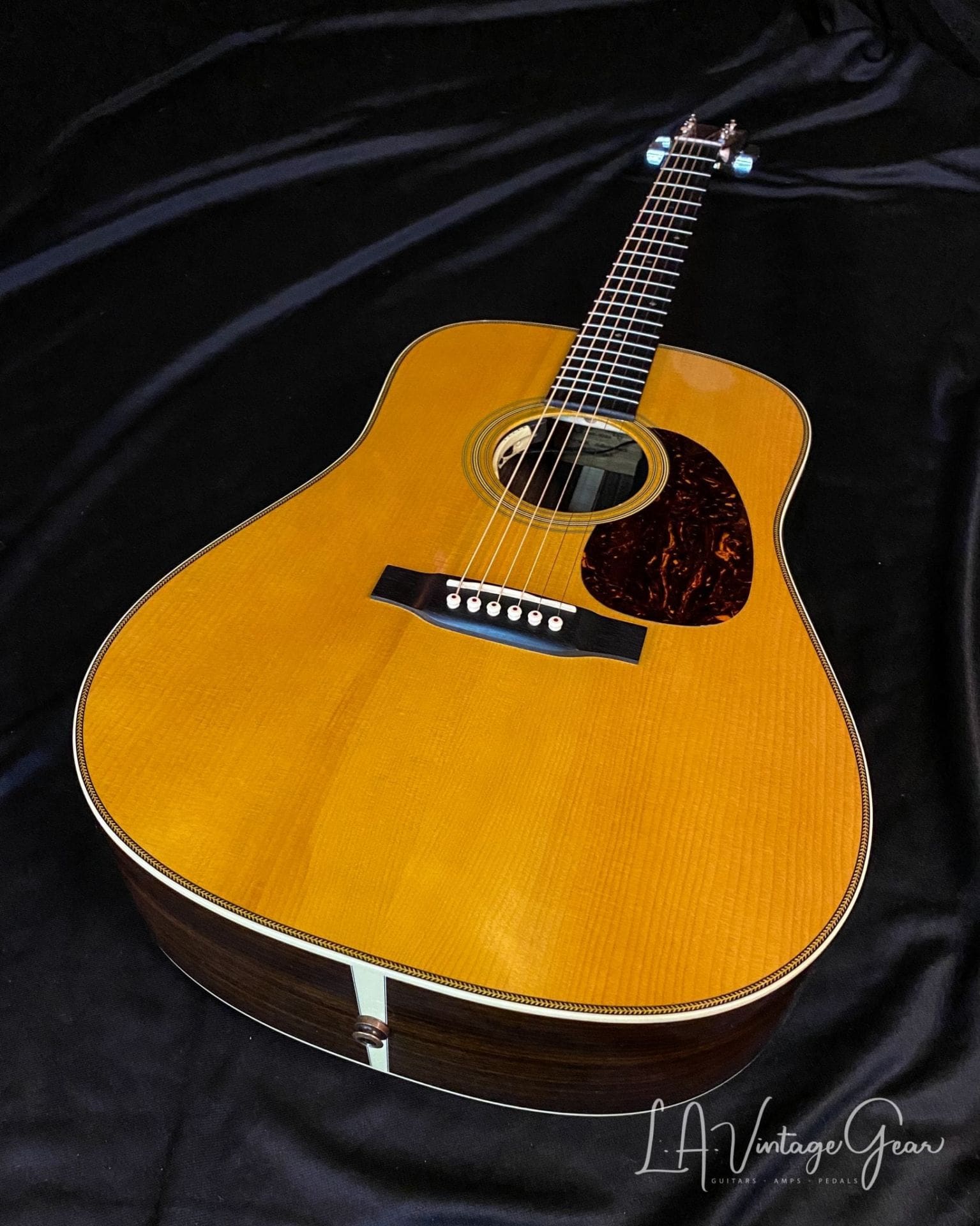 Martin HD-16R Acoustic Guitar (2014) - Adirondack Spruce Top