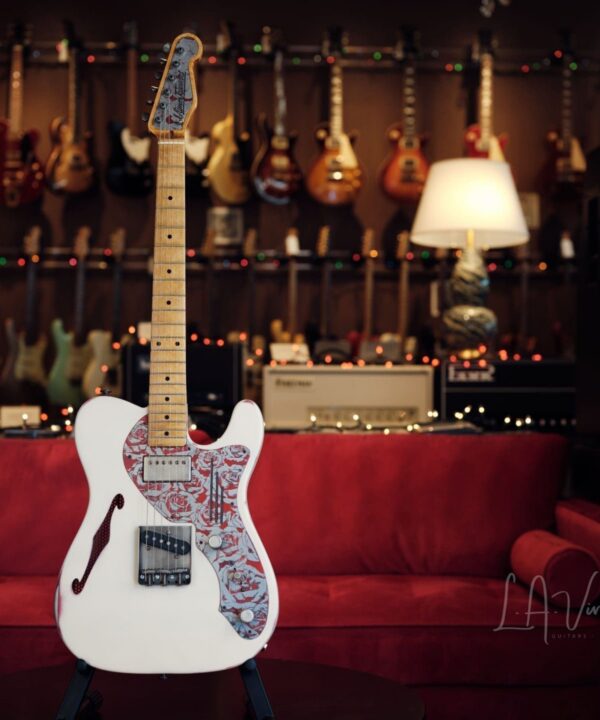 James Trussart Deluxe Steelcaster in White Satin - Brand New !