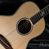 Santa Cruz Model H Acoustic Guitar – Amazing Tone! Near Mint !