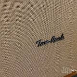 (Pre-Order) Two Rock Classic Reverb Signature 100W Head & 4×10 Cab – Golden Brown Suede & Cane Grill