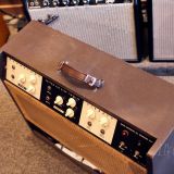 Magnatone Custom 260 Vintage Combo Guitar Amplifer – Great Sounding Amp!