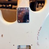 Fender Custom Shop ’69 Relic’d Stratocaster 02′ – Vintage White Finish & Abigail Pickups – She Rocks