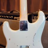 Fender Custom Shop ’69 Relic’d Stratocaster 02′ – Vintage White Finish & Abigail Pickups – She Rocks