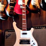 Rickenbacker 4003 Mapleglo Bass Guitar – Mint Condition!