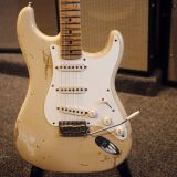 Fender ’57 Custom Shop Heavy Relic Electric Guitar (2009) – Blonde Finish & OHSC with COA