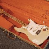 Fender ’57 Custom Shop Heavy Relic Electric Guitar (2009) – Blonde Finish & OHSC with COA