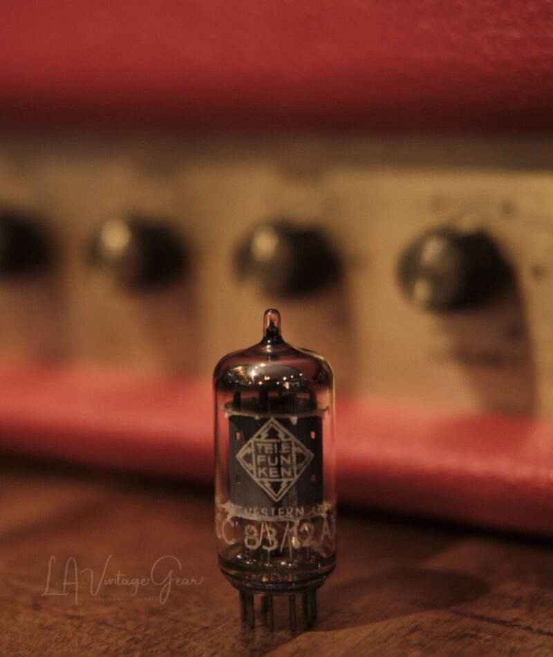 Telefunken 12AX7 Ribbed Plate Vintage Pre-Amp Tube - Tests NOS