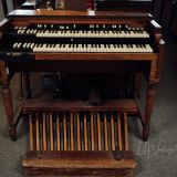 Hammond 1972 B3 Organ with Bass Pedals &  60’s Leslie 122RV Speaker Cabinet – Signed & Played By The Greats!