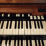 Hammond 1972 B3 Organ with Bass Pedals &  60’s Leslie 122RV Speaker Cabinet – Signed & Played By The Greats!