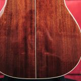 Alvarez Yairi Acoustic Guitar – Model FYM60 HD – Crafted from Seasoned Honduran Mahogany in  Mint Condition!