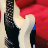 Paul Reed Smith ‘Vela’ 2021 Electric Guitar – in an Antique White Finish with a PRS Gig Bag!