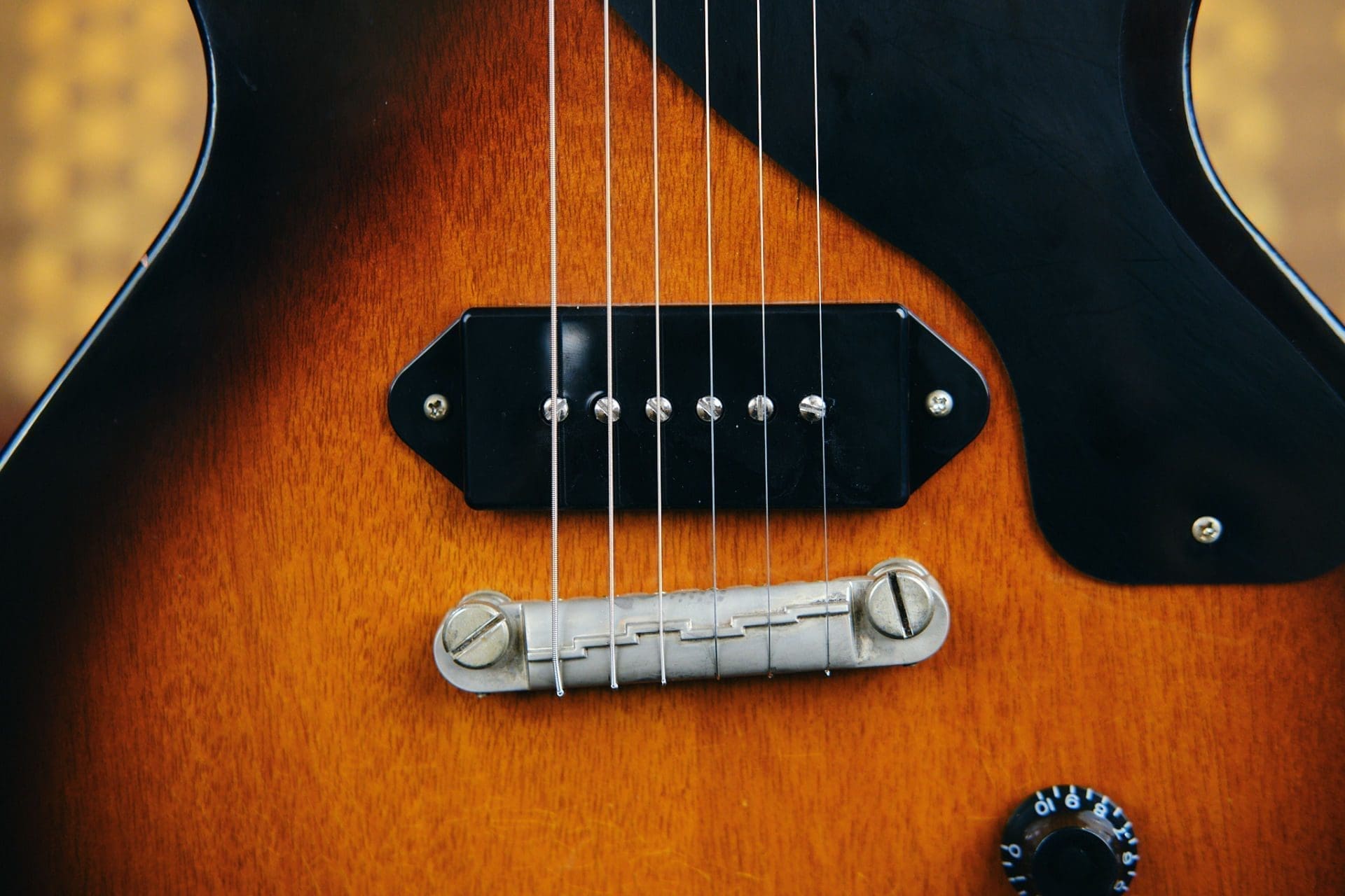 K-Line "KL Series" Single Cut Jr. Style Electric Guitar - Relic'd 2 Tone Burst - Brand New! - Image 7
