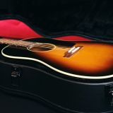 Gibson J-45 Acoustic Guitar 2021 – Vintage Sunburst Finish in Near Mint Condition!