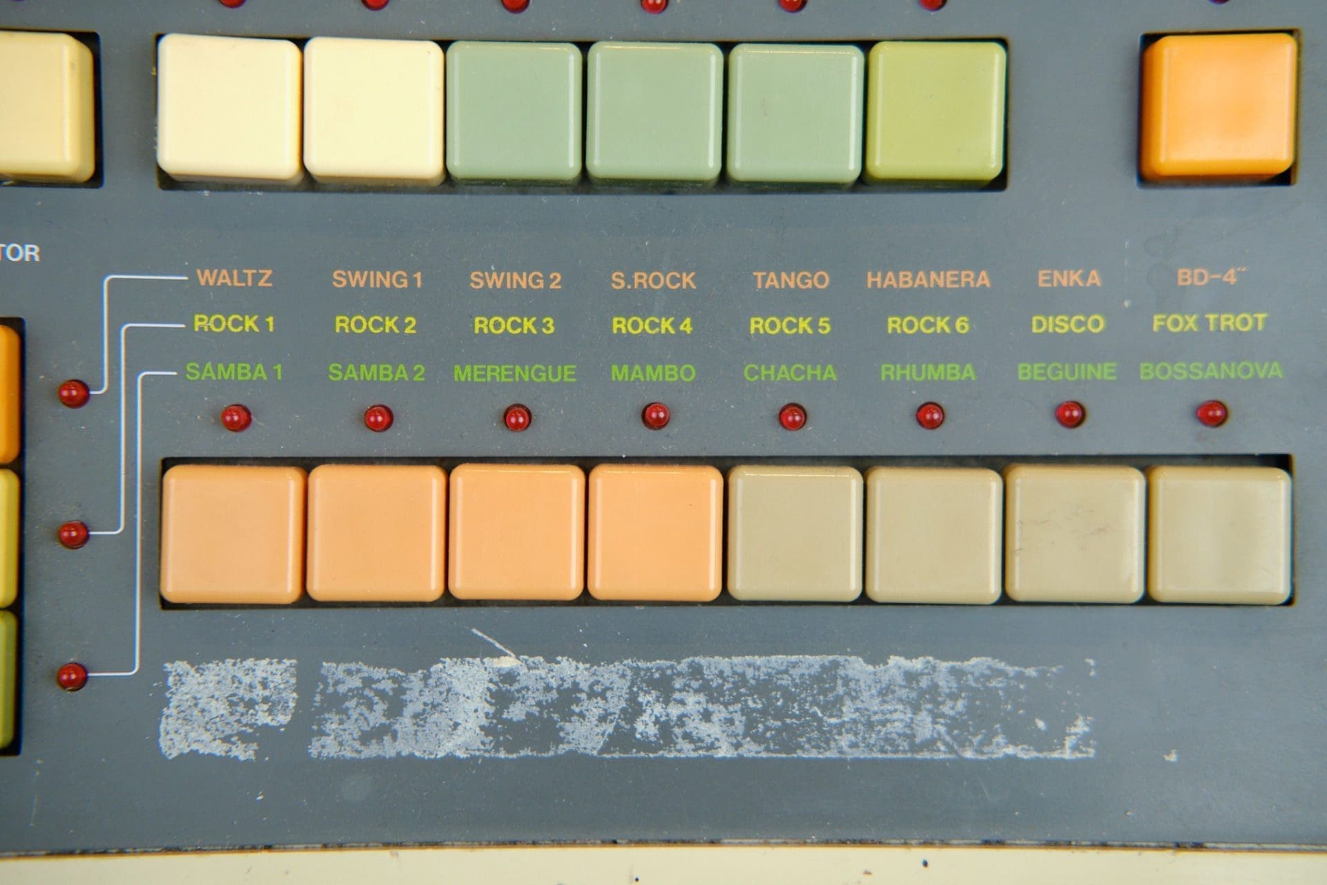 レア ローランド CR-5000 リズムマシン Roland ビンテージ 中古】 Roland / CR-5000 COMPURHYTHM 【VINTAGE】 【御茶ノ水