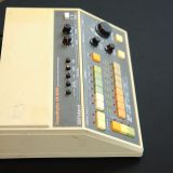 Roland CompuRhythm CR-5000 – 80’s Vintage Drum Machine!