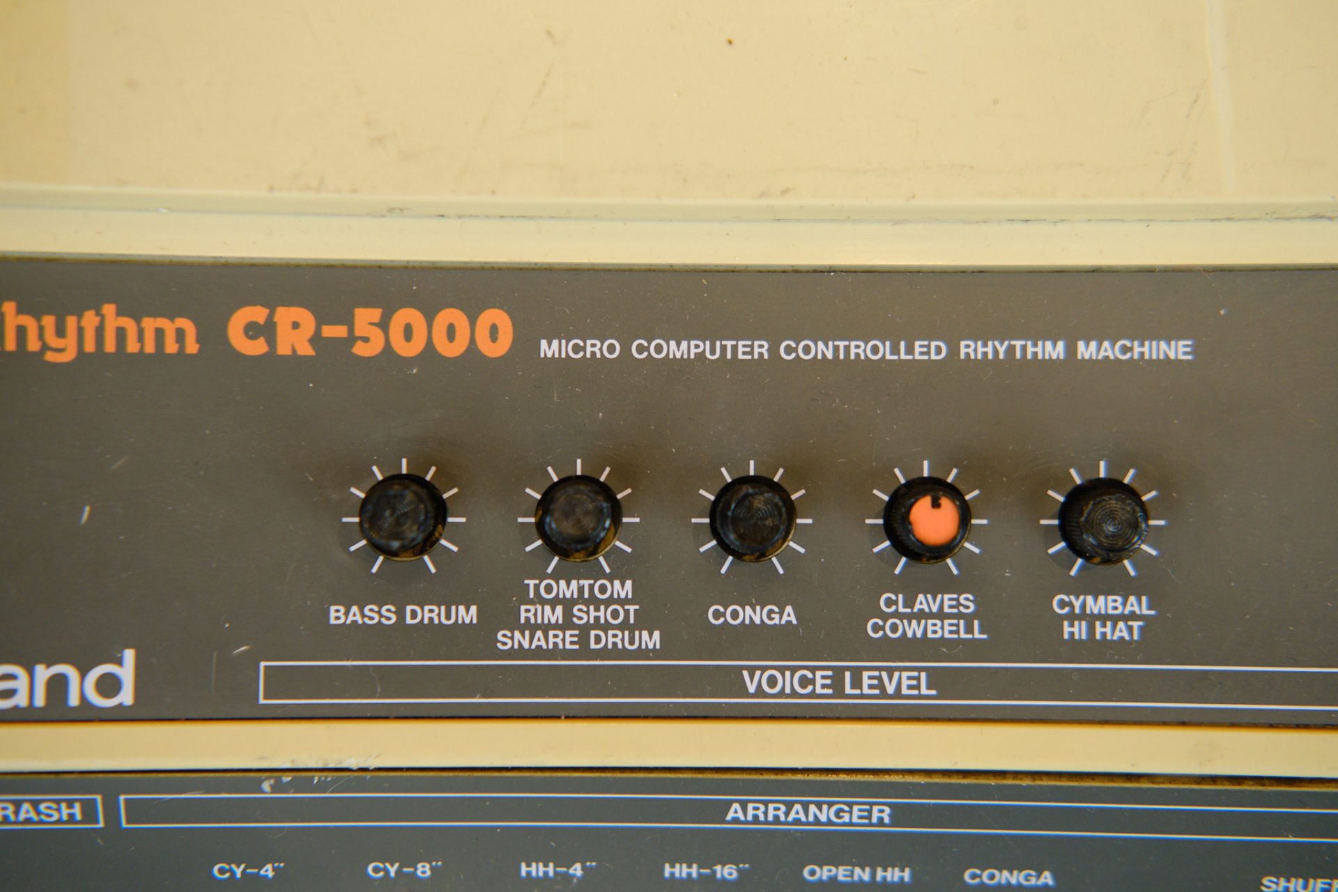 Roland CompuRhythm CR-5000 - 80's Vintage Drum Machine!