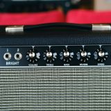 Fender ’64 Custom Deluxe Reverb 1×12″ 20-watt Tube Combo Guitar Amp