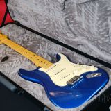 Fender American Ultra Stratocaster 2022-Alder Body in a Cobra Blue Gloss Finish-Mint Condition!