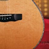 Olson “SJ” Series I Acoustic Guitar (2021) – Mint Condition & Signed & Played by James Taylor!