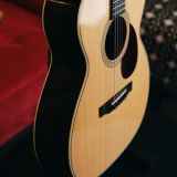 Collings OM2H T Acoustic Guitar – Amazing Sounding and in Excellent Condition!