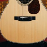 Collings OM2H T Acoustic Guitar – Amazing Sounding and in Excellent Condition!