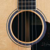 Santa Cruz “OM” Model Acoustic Guitar 2022- Natural Finish with “Bearclaw Top” in Mint Condition!