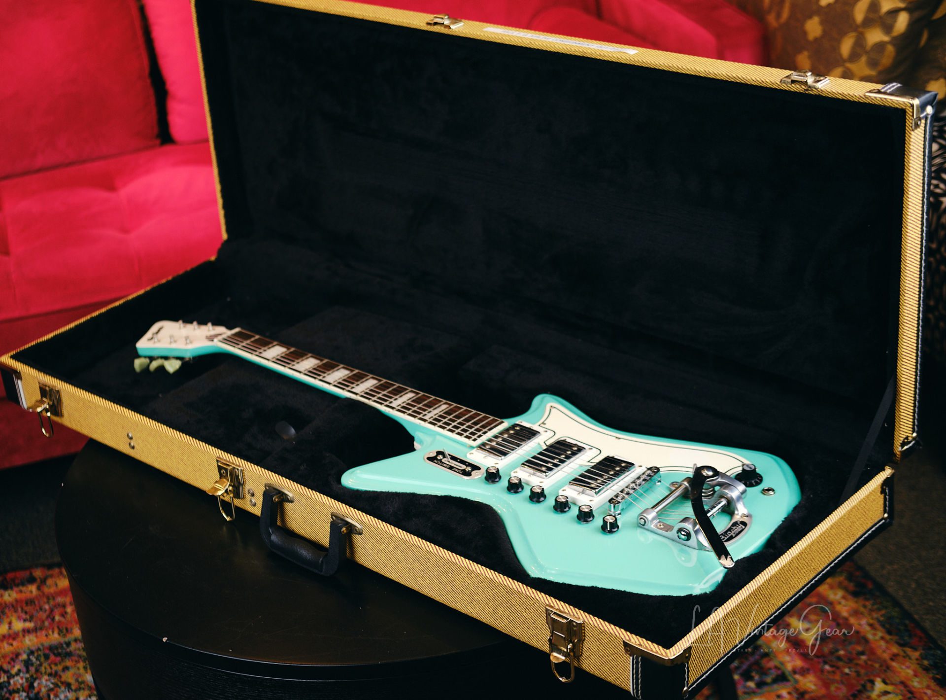 Eastwood Airline 59 3P DLX Electric Guitar - Seafoam Green -Tone Chambered  Mahogany Body Bolt-on Maple Bound Neck