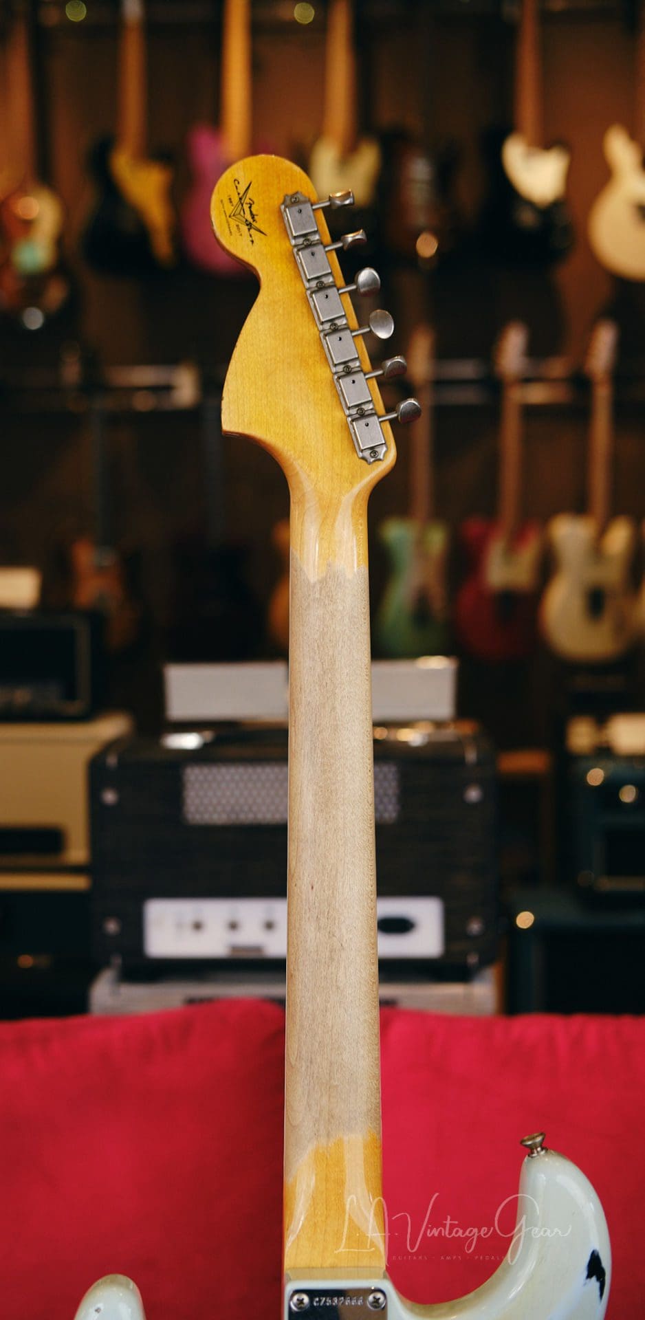 Relic stratocaster online neck