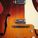 1950s Silvertone 1425 Aristocrat Archtop Electric Guitar – Comes with Original Chipboard Case!