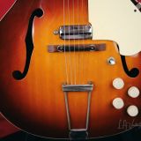 1950s Silvertone 1425 Aristocrat Archtop Electric Guitar – Comes with Original Chipboard Case!