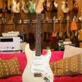 Tokai Goldstar Sound – An Awesome Lawsuit Era “S” Style Guitar!