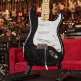 2018 Fender Custom Shop ’68 Stratocaster – In Black Relic!