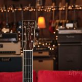 Santa Cruz OM Pre-War – Amazing Highly Figured Indian Rosewood Back and Sides!