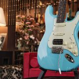 Suhr Classic S Vintage – In Daphne Blue Nitro!