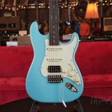 Suhr Classic S Vintage – In Daphne Blue Nitro!