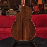 Larrivee PV-09 Acoustic Guitar – With LR Baggs Anthem Pickup!