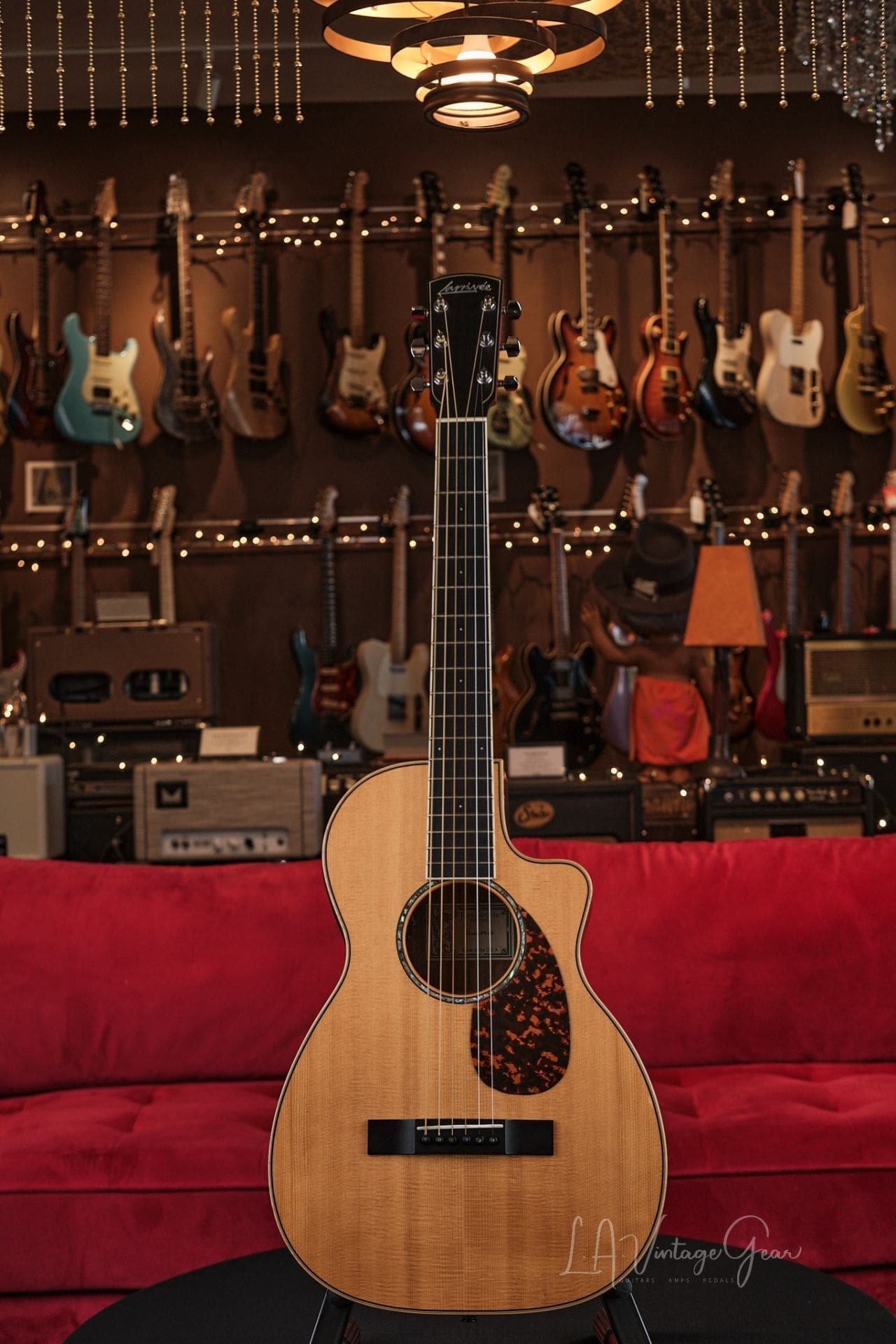 Larrivee PV-09 Acoustic Guitar - With LR Baggs Anthem Pickup! • LA