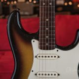 1965 Fender Stratocaster – A Great Vintage Player!