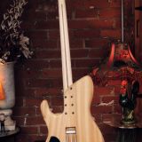 Dragonfly B6 KUSUNOKI – Amazing Bass VI, NAMM Demo Model!