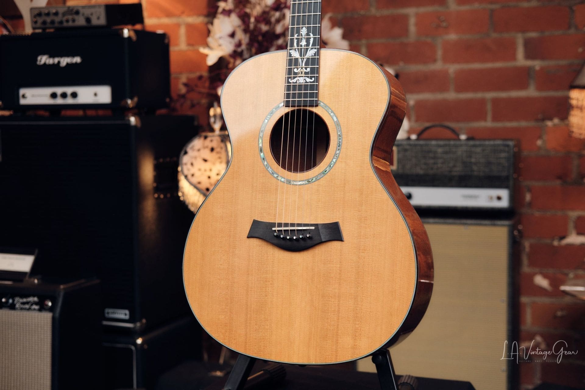 Taylor ギター Taylor XX-MC Acoustic Guitar - 20th Anniversary #122 of 250! • LA