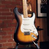 Whitfill S – Amazing S Style Guitar!