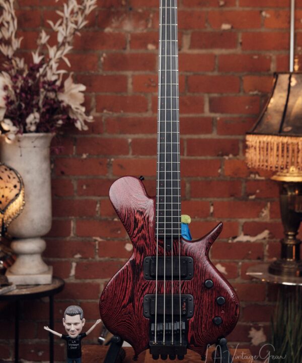 Le Fay Pangton 4 String - Great Headless Bass!
