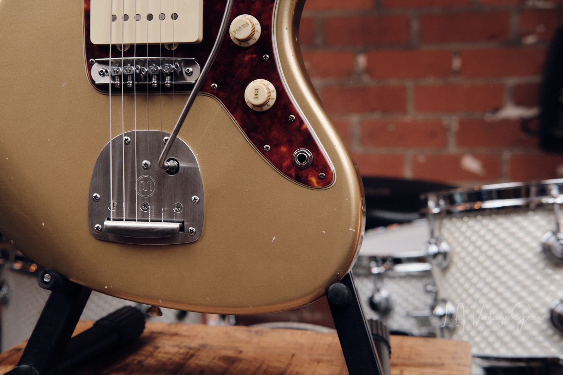 Lelah Custom Guitars 37JM - Firemist Gold with Avantguard! - Image 9