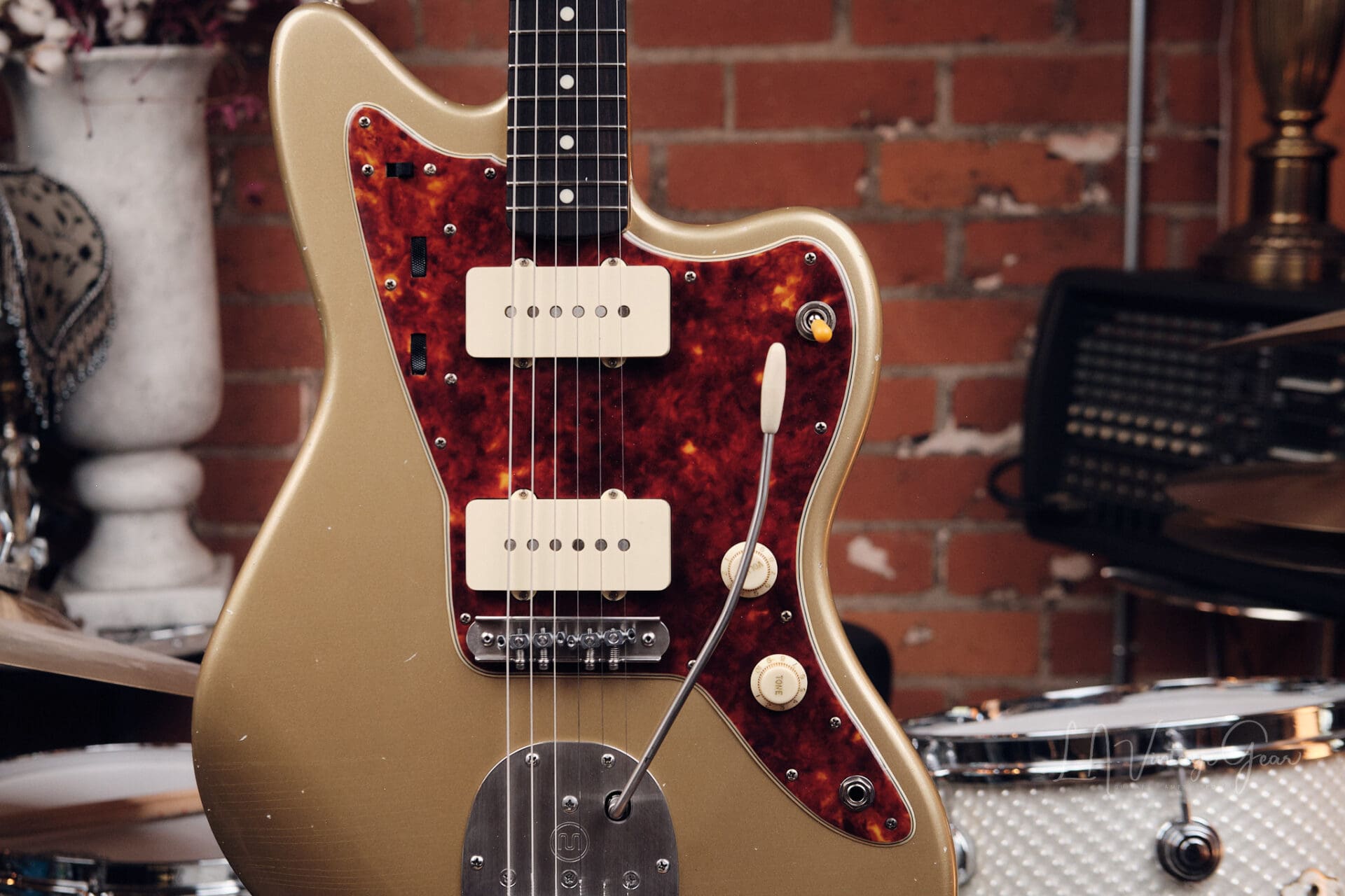 Lelah Custom Guitars 37JM - Firemist Gold with Avantguard! - Image 5