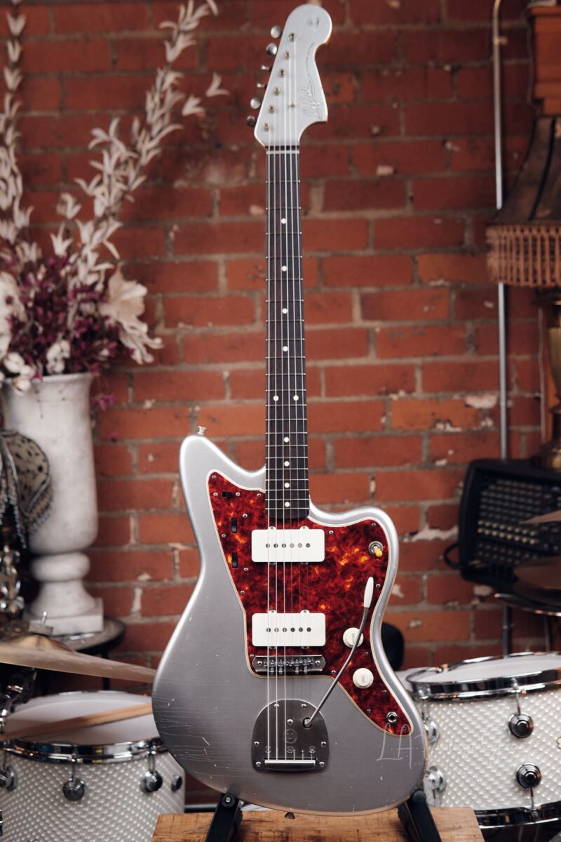 Lelah Custom Guitars 37JM - Inca Silver with Avanguard!