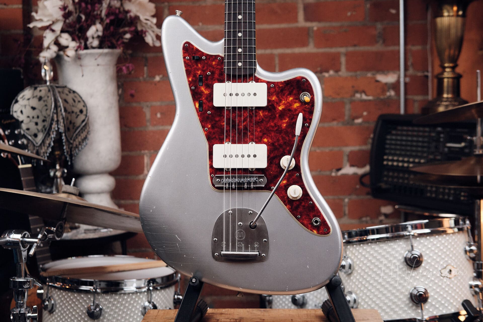 Lelah Custom Guitars 37JM - Inca Silver with Avanguard! - Image 2